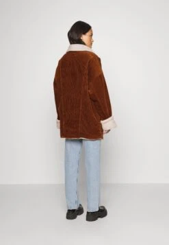 Wrangler Winterjas - Bison 10 Wrangler Winterjas - Bison -Wrangler 032eec8507a34950a214ec6633402f4e