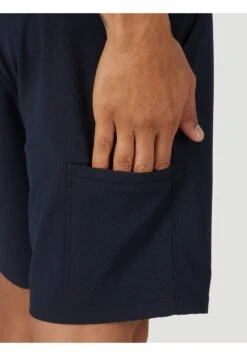 Wrangler All Terrain Gear Fwds 6 Pkt Short - Shorts - Lakeport Blue -Wrangler 07bd70de84d04a1e8b4bcb28c90ef9ad