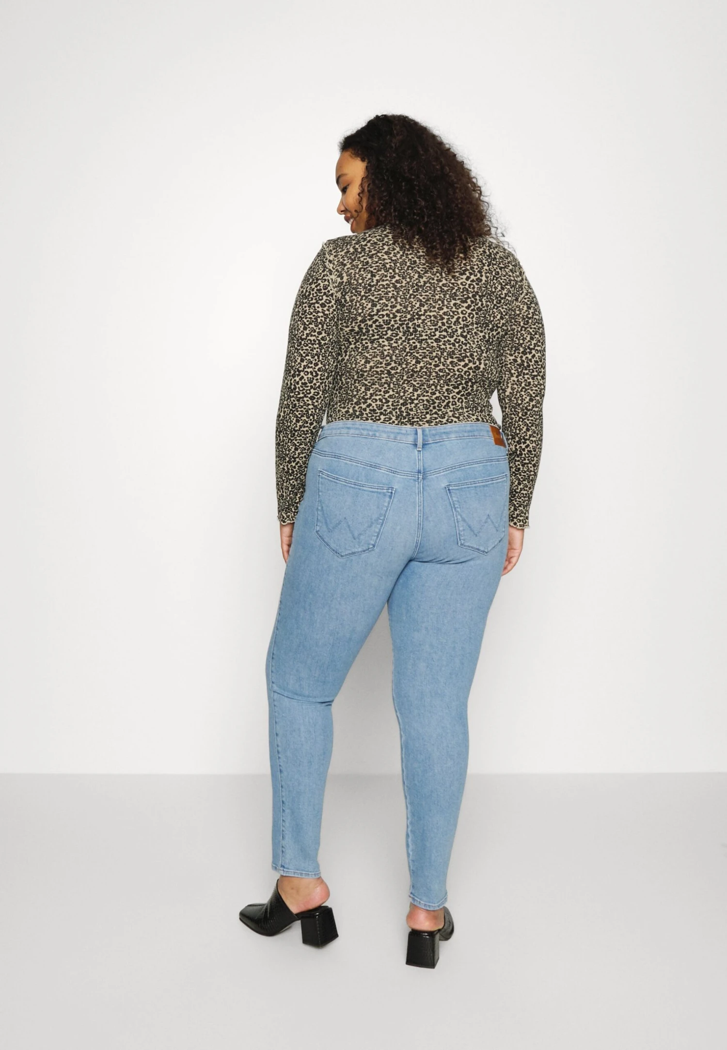 Wrangler Skinny - Jeans Skinny Fit - In The Clouds 5 Wrangler Skinny - Jeans Skinny Fit - In The Clouds - Afbeelding 3