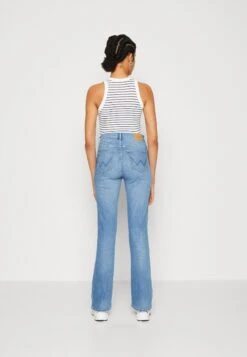 Wrangler Bootcut Jeans - Riptide 10 Wrangler Bootcut Jeans - Riptide -Wrangler 0a8fe5951e7e459d8d233fa20626a82f