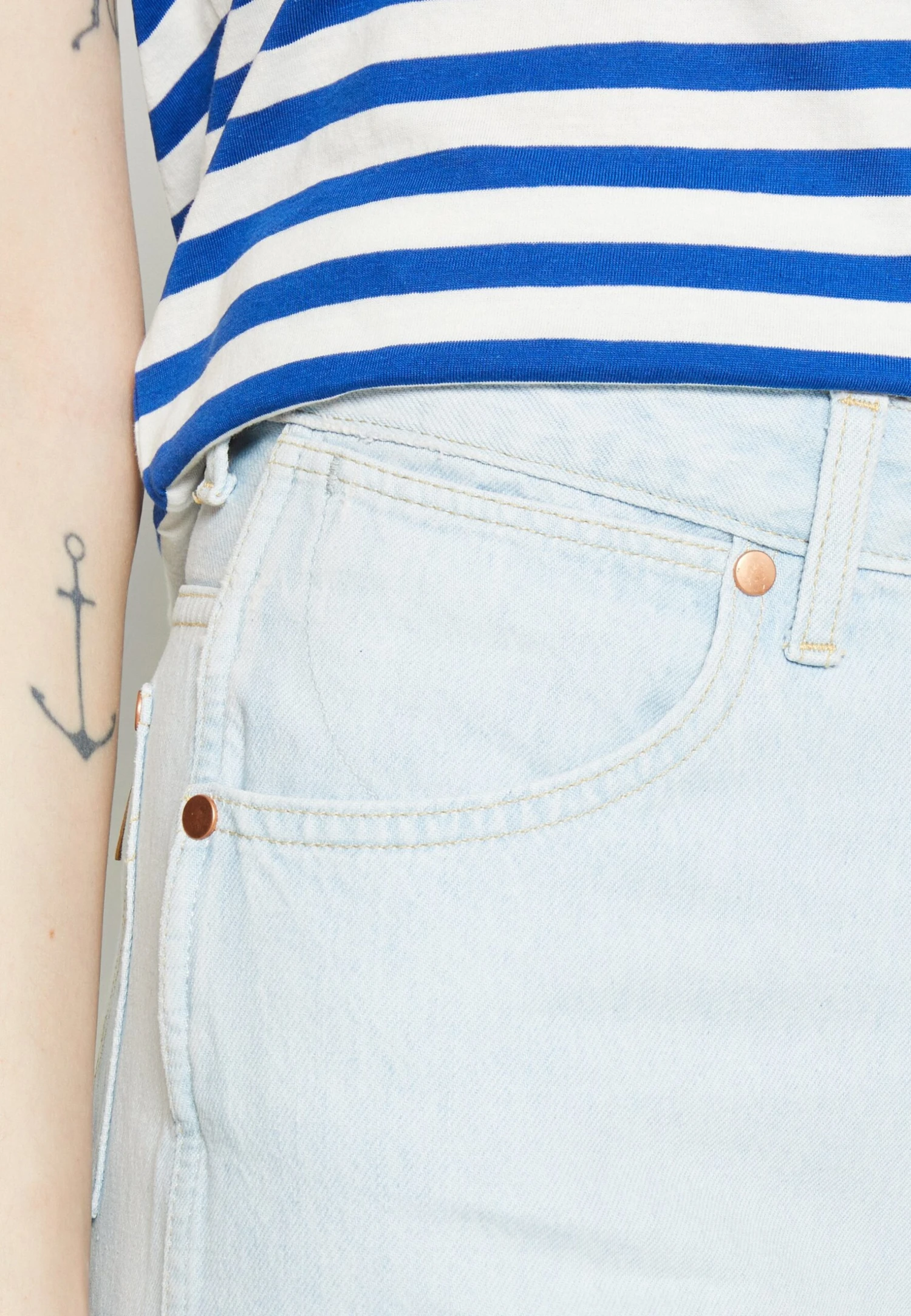 Wrangler Mom - Relaxed Fit Jeans - Sun Drenched 8 Wrangler Mom - Relaxed Fit Jeans - Sun Drenched - Afbeelding 6