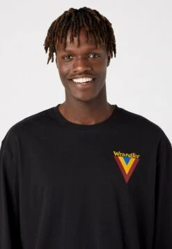 Wrangler Longsleeve - Black -Wrangler 167aab1daeae432cbe7adafad4110c75