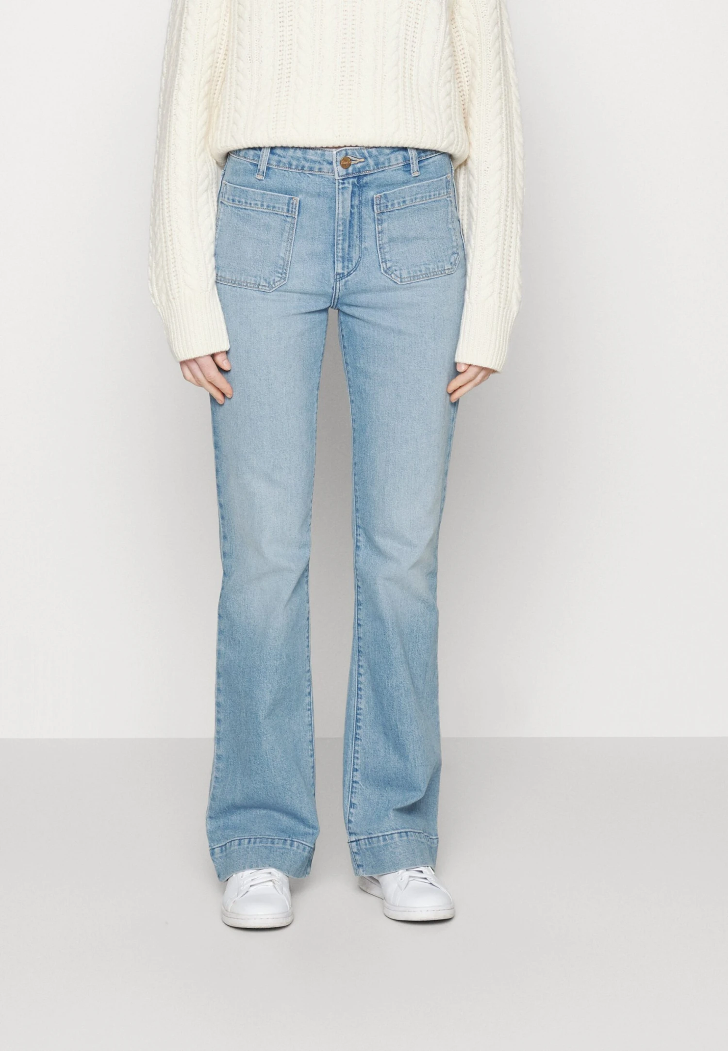 Wrangler Flared Jeans - Rhea 3 Wrangler Flared Jeans - Rhea