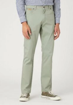 Wrangler Bryson - Straight Leg Jeans - Sea Grass