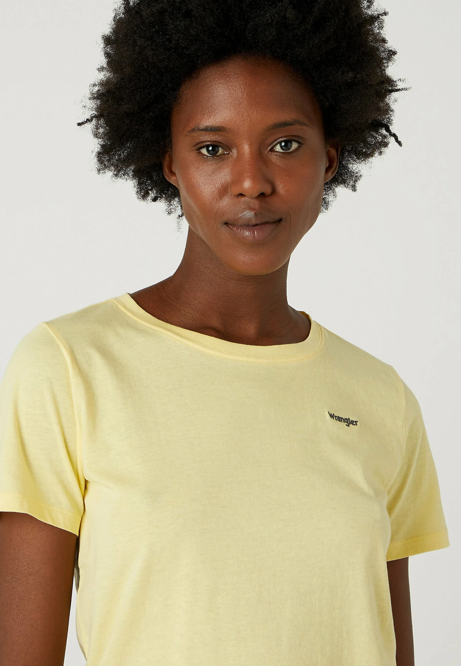 Wrangler Sign Off Tee - T-Shirt Basic - Pale Banana 6 Wrangler Sign Off Tee - T-Shirt Basic - Pale Banana - Afbeelding 4