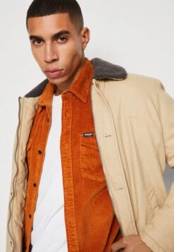 Wrangler Two Flap Pocket Shirt - Overhemd - Nutmeg Brown -Wrangler 233ba8a4c7804477b73e71f75b9a9ad6