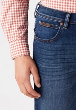 Wrangler Texas- Slim Fit Jeans - Dark-Blue Denim 12 Wrangler Texas- Slim Fit Jeans - Dark-Blue Denim -Wrangler 250885ea648a444d96a0ab3ef45551a0