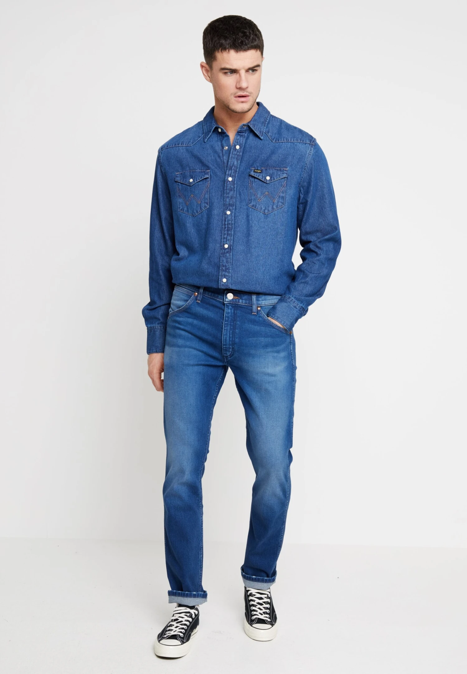 Wrangler Straight Leg Jeans - Stone Blue Denim 4 Wrangler Straight Leg Jeans - Stone Blue Denim - Afbeelding 2