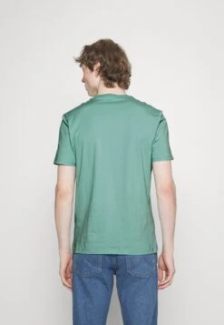 Wrangler Sign Off Tee - T-Shirt Basic - Canal Blue -Wrangler 296506c00ece4247a6ff4243cb0f0fab