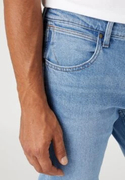 Wrangler Greensboro - Straight Leg Jeans - Wild Card -Wrangler 2af1a477bfa74880bd89412c7086b7c1