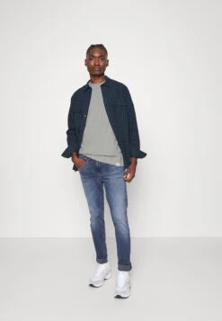 Wrangler 2 Pack - T-Shirt Basic - Mid Grey Melee