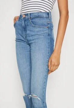 Wrangler Bootcut Jeans - Riptide 11 Wrangler Bootcut Jeans - Riptide -Wrangler 2de503e5b6e145aca9cca609db96e3ca