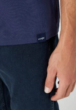 Wrangler 2 Pack - T-Shirt Basic - Navy 16 Wrangler 2 Pack - T-Shirt Basic - Navy -Wrangler 2e86bdb15d5a469cad463750f2119c2e
