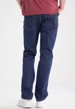 Wrangler Texas Stretch - Straight Leg Jeans - Darkstone -Wrangler 2eb7be56fe594986b1237027f7f2cf08