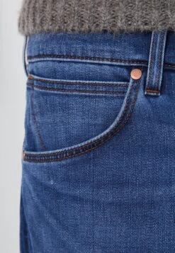 Wrangler Greensboro - Straight Leg Jeans - Bright Stroke -Wrangler 2ed28dbb28c04379b63956ac814bbf17