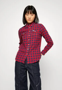 Wrangler Western Shirt - Overhemdblouse - Formula Red -Wrangler 30f2e6285c664ca1aa6ec7a5bd91efc5