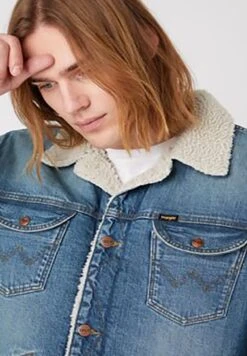 Wrangler Sherpa - Spijkerjas - Green Grass -Wrangler 33e1d657640245a18a649cd0df03013b