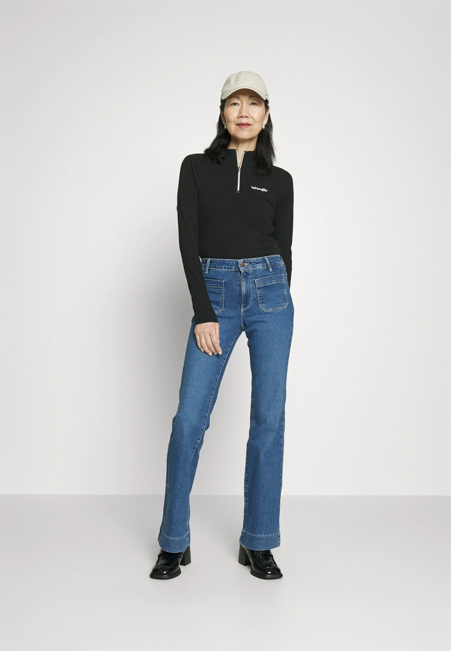 Wrangler Baby Tee - Trui - Black 4 Wrangler Baby Tee - Trui - Black - Afbeelding 2