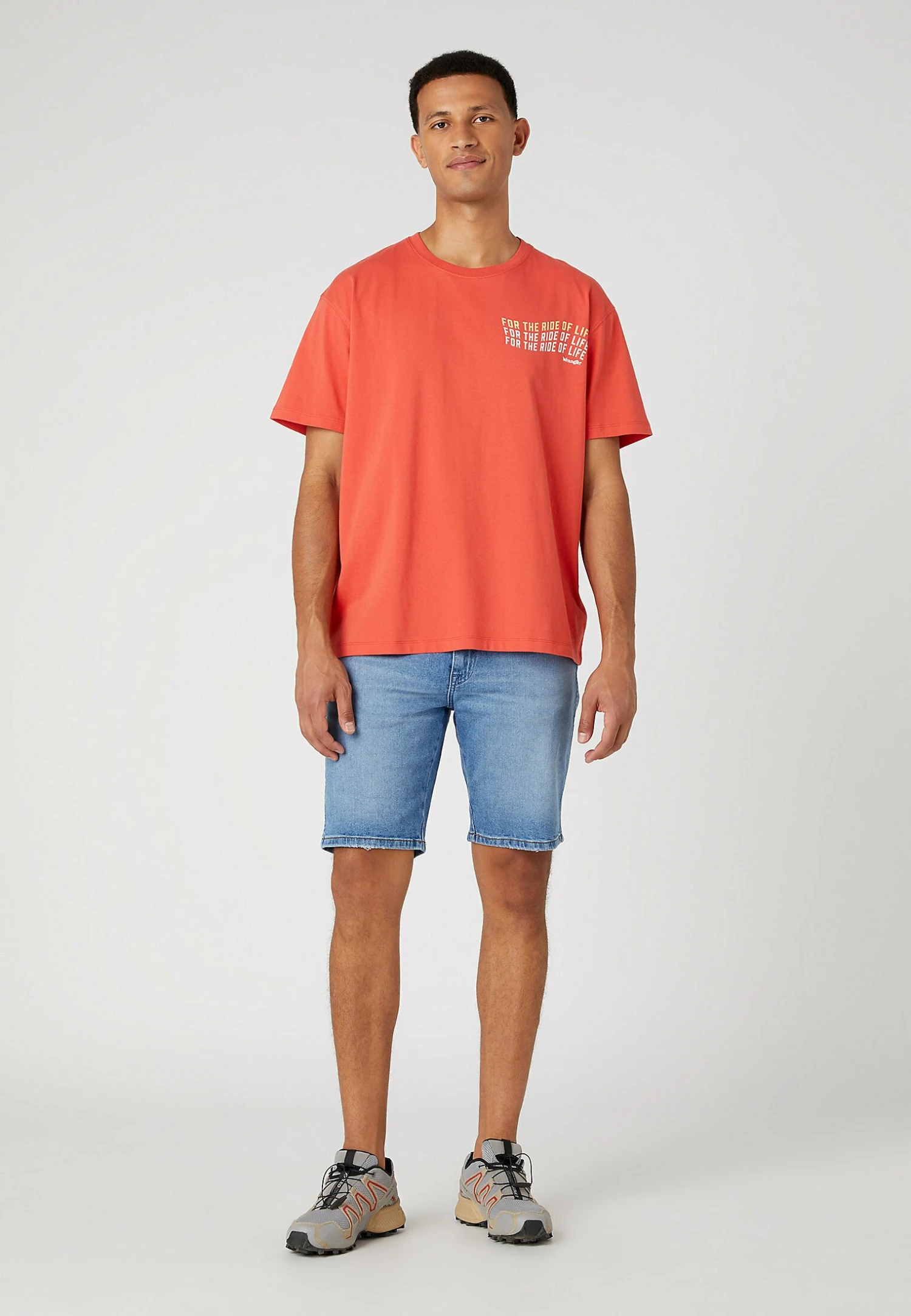 Wrangler Slogan Tee - T-Shirt Print - Light Red 4 Wrangler Slogan Tee - T-Shirt Print - Light Red - Afbeelding 2