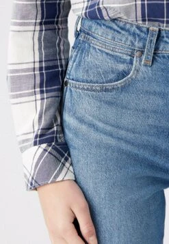 Wrangler Wild West - Straight Leg Jeans - Treasure -Wrangler 3e3b8ac288c14b1f8e2503242536a5d9