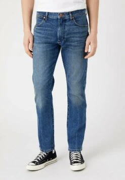Wrangler GREENSBORO - Straight Leg Jeans