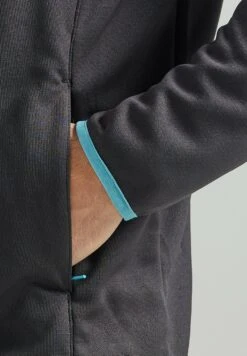 Wrangler Performance- Hoodie - Black 12 Wrangler Performance- Hoodie - Black -Wrangler 42359f05c24b42b58e0f63b21b28d7c9