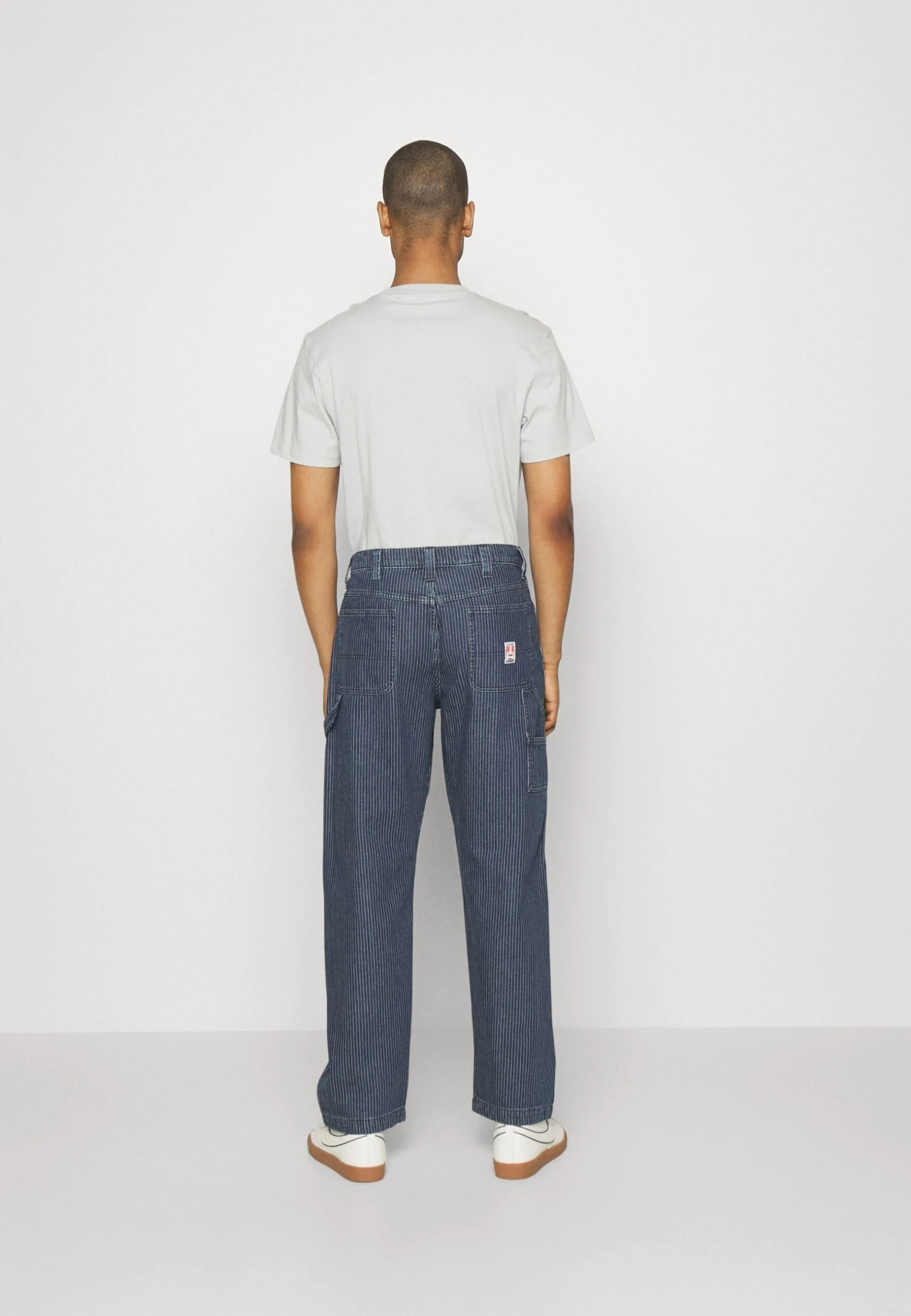 Wrangler Casey Carpen - Relaxed Fit Jeans - Dark Blue 5 Wrangler Casey Carpen - Relaxed Fit Jeans - Dark Blue - Afbeelding 3