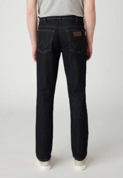 Wrangler Texas- Slim Fit Jeans - Dark Rinse -Wrangler 70fe28c3b326432ca87c2a6008dc8ca8