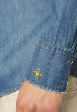 Wrangler Leon - Overhemd - Washed Indigo 13 Wrangler Leon - Overhemd - Washed Indigo -Wrangler 764330c95de84655be54dfba18ce3393