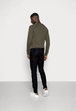 Wrangler Larston - Slim Fit Jeans - Dark Rinse -Wrangler 78ffe2b32ec247749ed18d440e5a46d8