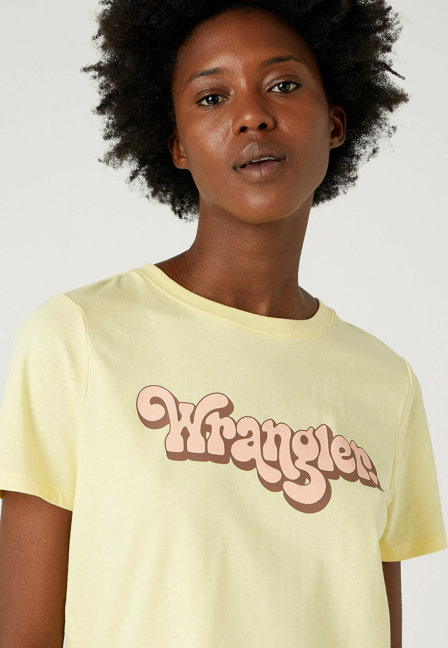Wrangler Regular Tee - T-Shirt Print - Pale Banana 6 Wrangler Regular Tee - T-Shirt Print - Pale Banana - Afbeelding 4