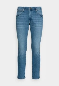 Wrangler Larston - Slim Fit Jeans - Light Blue Denim -Wrangler 7d986fd28f0e434b9f49e3b83d2c4654