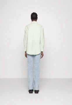 Wrangler Blouse - Green 12 Wrangler Blouse - Green -Wrangler 80213f26413c4ad0b0e6f4e8ee24ad10