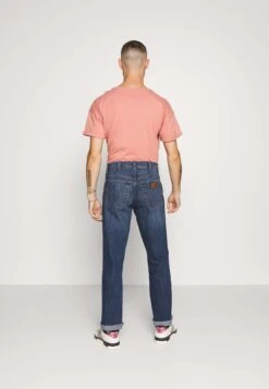 Wrangler Texas - Straight Leg Jeans - Classic Strike -Wrangler 84f4acfa8ee648138472d3a56681903e