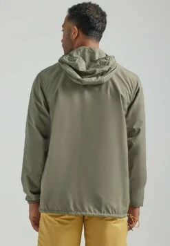 Wrangler Lwt Packable- Jas - Dusty Olive -Wrangler 85a4276c37714502a13fd85380d290b9