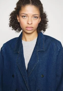 Wrangler Spijkerjas - Phoebe -Wrangler 85f7b65396f54b119ef1869bc840efaf