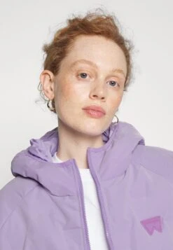 Wrangler Logo Puffer - Winterjas - Bougainville Purple -Wrangler 8713f24674b14130b1bd5b1f18f1be29
