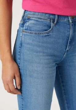 Wrangler Slim Fit Jeans - Blau -Wrangler 885b74cba7ad4e82943aacf96f09a4a2