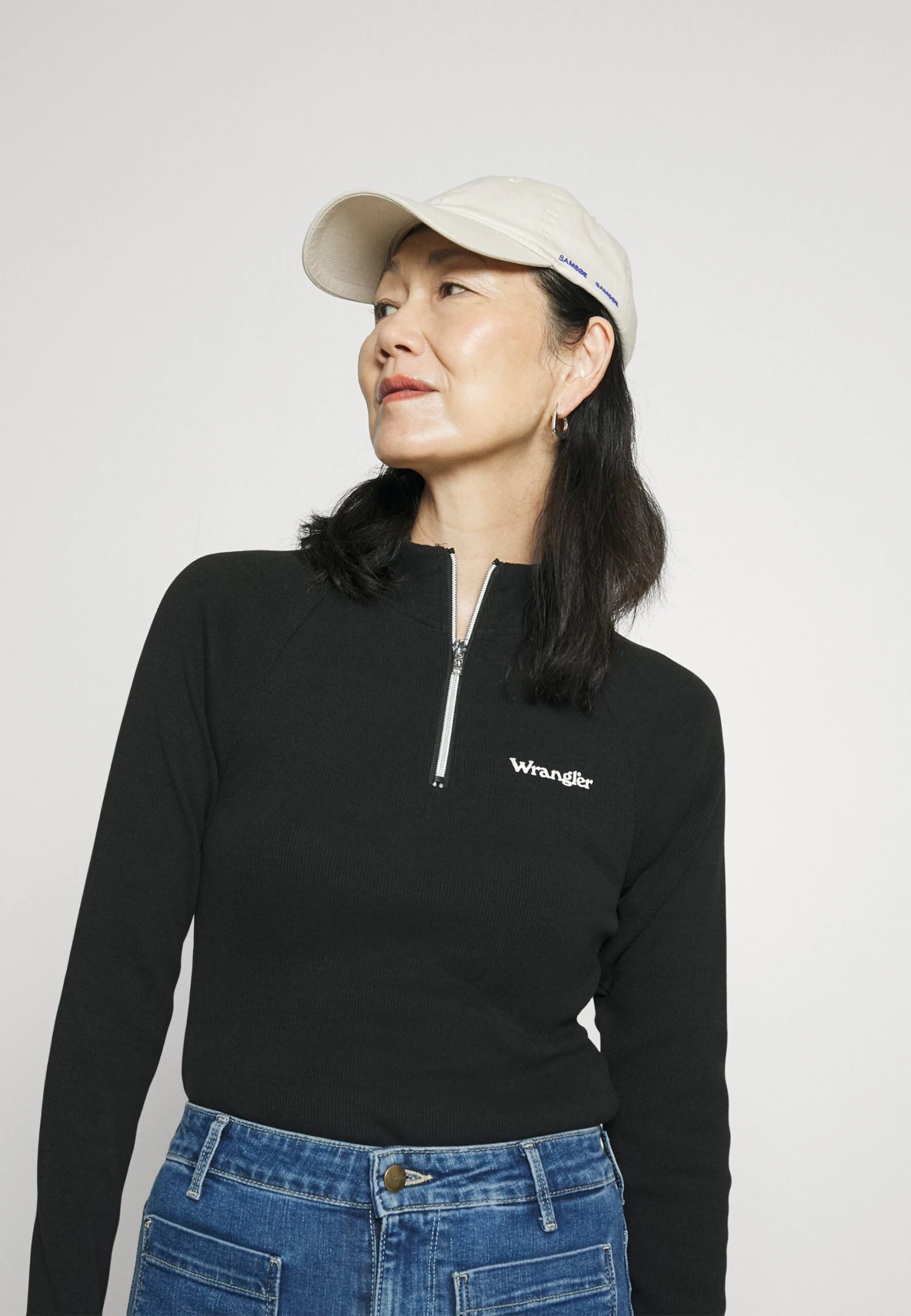 Wrangler Baby Tee - Trui - Black 6 Wrangler Baby Tee - Trui - Black - Afbeelding 4