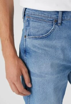 Wrangler Frontier - Straight Leg Jeans - Cool Twist 11 Wrangler Frontier - Straight Leg Jeans - Cool Twist -Wrangler 8e1b47356ae444bc8d6a877317d92871