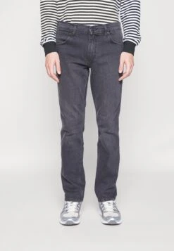 Wrangler Greensboro - Slim Fit Jeans - Friday Fever 11 Wrangler Greensboro - Slim Fit Jeans - Friday Fever -Wrangler 9249ffe64d1e481f837593a63e9fa204