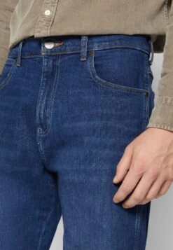 Wrangler Frontier - Relaxed Fit Jeans - Dancing Water 13 Wrangler Frontier - Relaxed Fit Jeans - Dancing Water -Wrangler 94b7dcff82104a60a46e3c012d4eeca6