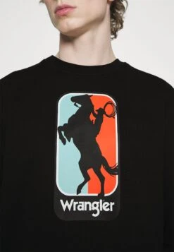 Wrangler Logo Crew- Sweater - Faded Black -Wrangler 98c12eba3fb24f97807ff0ce35fbc95b