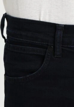 Wrangler Greensboro - Straight Leg Jeans - Black Back -Wrangler 9fdc37df5d4b4d7d9fd2bc5a4d6a2b6a