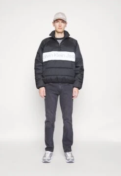 Wrangler Greensboro - Slim Fit Jeans - Friday Fever 13 Wrangler Greensboro - Slim Fit Jeans - Friday Fever -Wrangler a1a5022db9db43c69e1a44d71b99da01