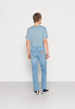Wrangler Texas- Slim Fit Jeans - Blue Champ -Wrangler a38a2bd699ed4eefa9e6d844efe21a7c