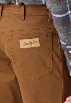 Wrangler Texas - Broek - Saddle Brown -Wrangler a694d7ee04db4bad9868777e7e461872
