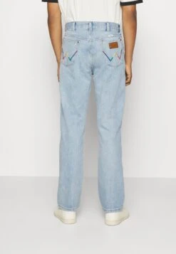 Wrangler Unisex - Straight Leg Jeans - Light Blue -Wrangler a768577a6a52476286aa9e52ced7910e