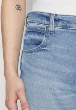 Wrangler Greensboro - Straight Leg Jeans - Light Blue Demin -Wrangler ab24d87ef43a4e76ba5237cec12b1fe9