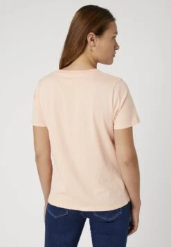 Wrangler Regular Tee - T-Shirt Print - Peach Melba -Wrangler acaa5ba83009420aa32eeaa57d0d7275